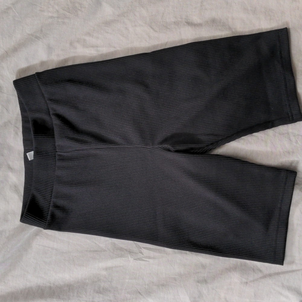Ribbed Biker Shorts